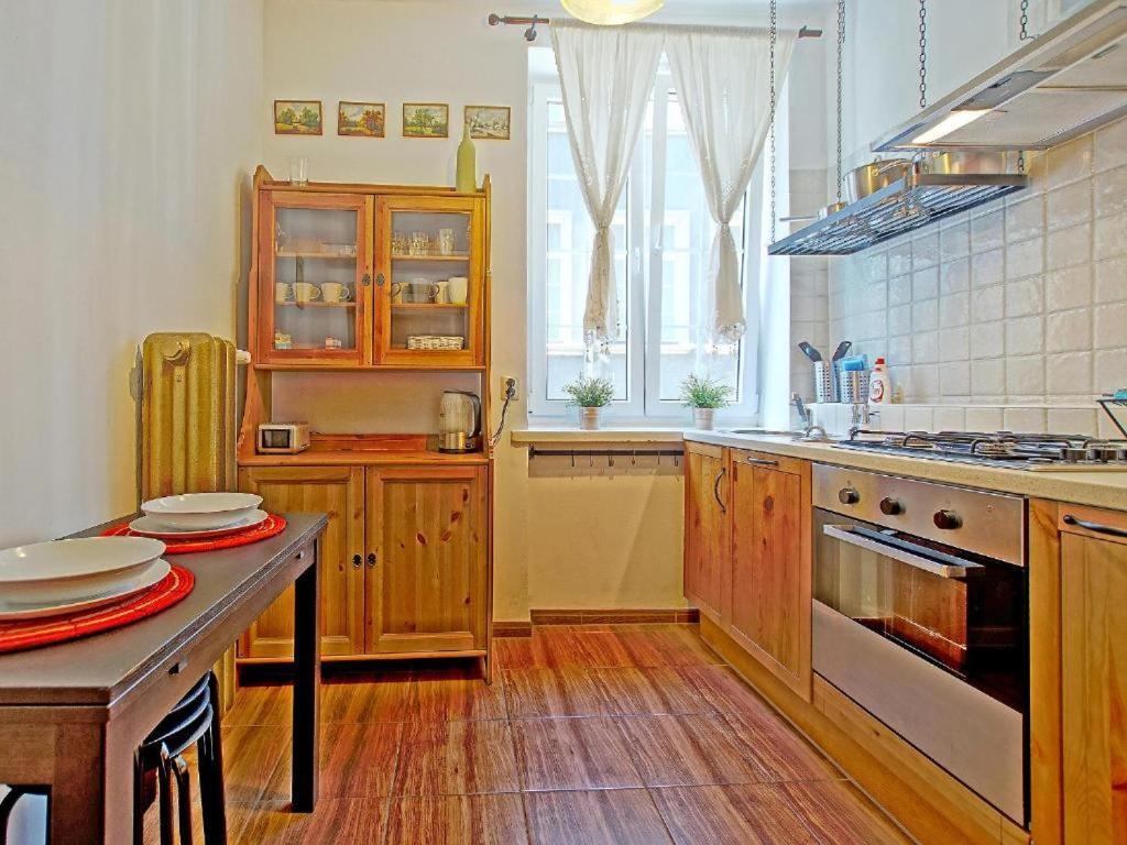 Apartament Kameralny Przy Ulicy Dlugiej Danzica Esterno foto