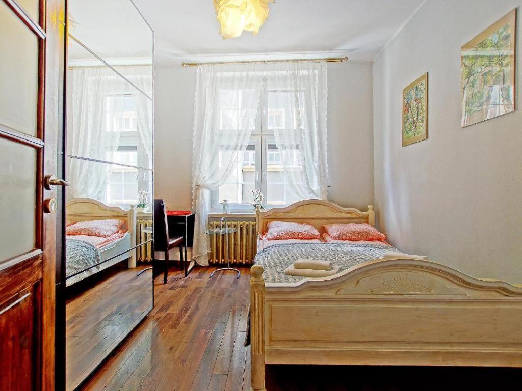 Apartament Kameralny Przy Ulicy Dlugiej Danzica Esterno foto