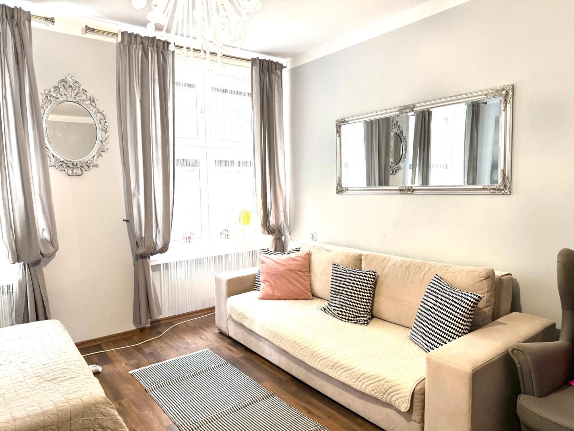 Apartament Kameralny Przy Ulicy Dlugiej Danzica Esterno foto